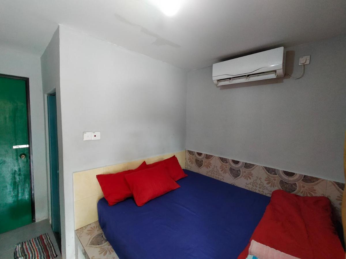 Homestay/Bilik Teluk Gading Kuala Rompin Exterior foto