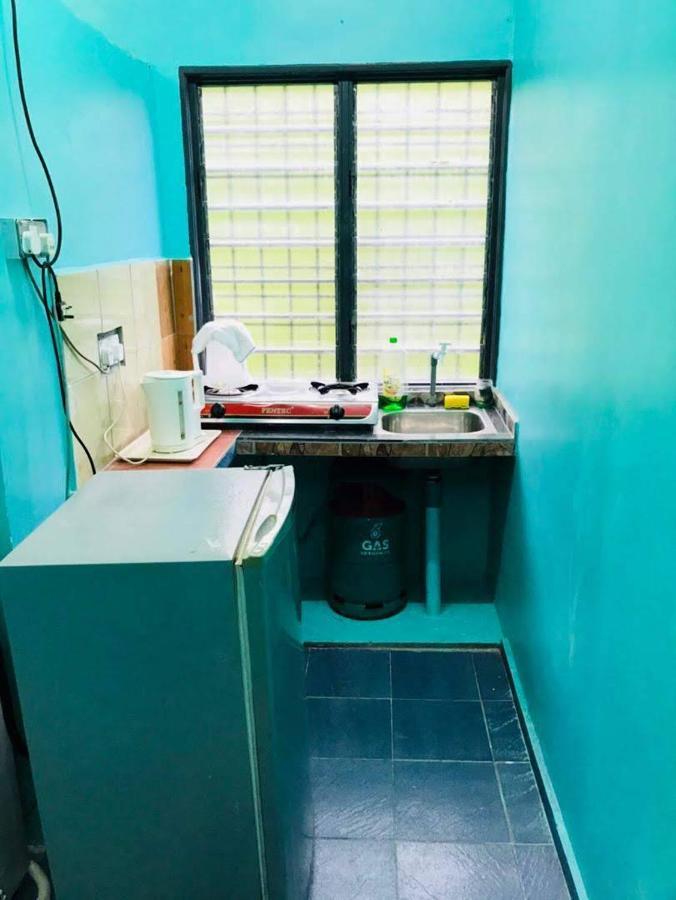 Homestay/Bilik Teluk Gading Kuala Rompin Exterior foto